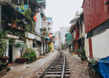Essa cidade encanta com suas tradições vietnamitas e toques coloniais franceses!
