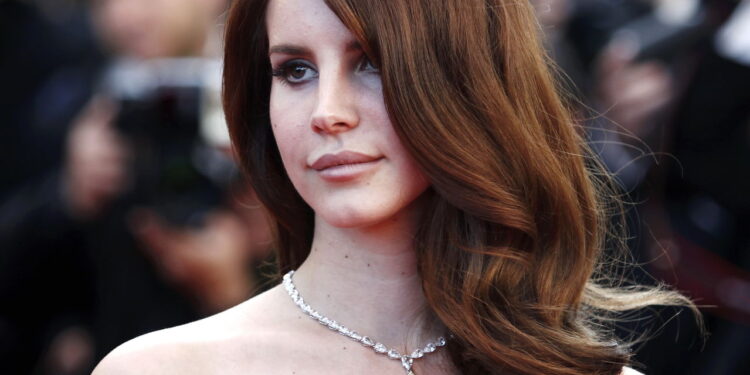 De apresentações em bares a uma voz que conquistou o mundo inteiro!