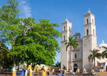 Cidade destaca-se como uma das mais vibrantes e históricas do seu país!