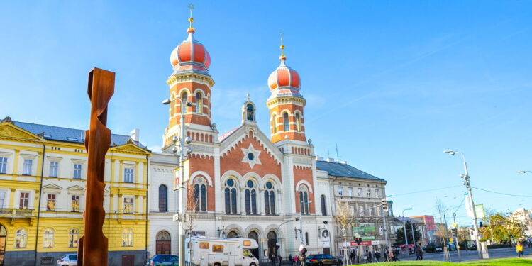 Cidade além de ser uma das mais populosas do país também é uma das mais lindas!