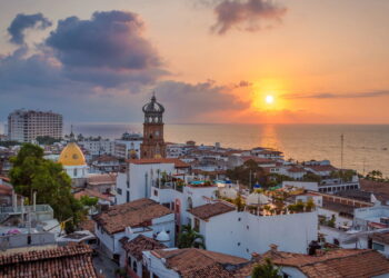 Destino paradisíaco é muito amado pela rica cultura e vibrante vida noturna!