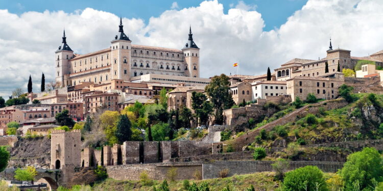 Cidade encanta por sua riqueza cultural e arquitetura ancestral