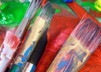 3 formas como a arte e o humor salvam a saúde mental em tempos difíceis