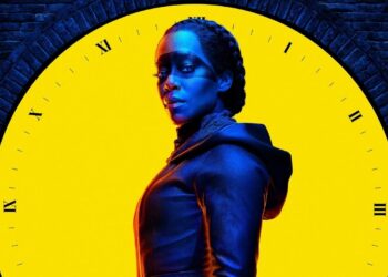 Essa série transcende os quadrinhos e questiona o próprio conceito de herói!