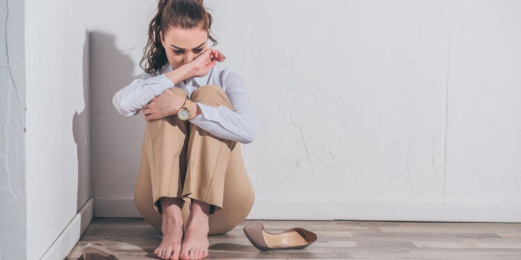 O que significa chorar fácil segundo a psicologia