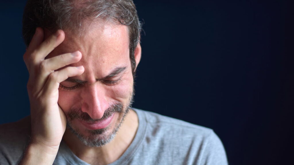 O que significa chorar fácil segundo a psicologia