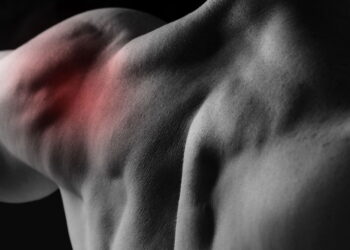 A melhor forma de aliviar a dor muscular depois do treino