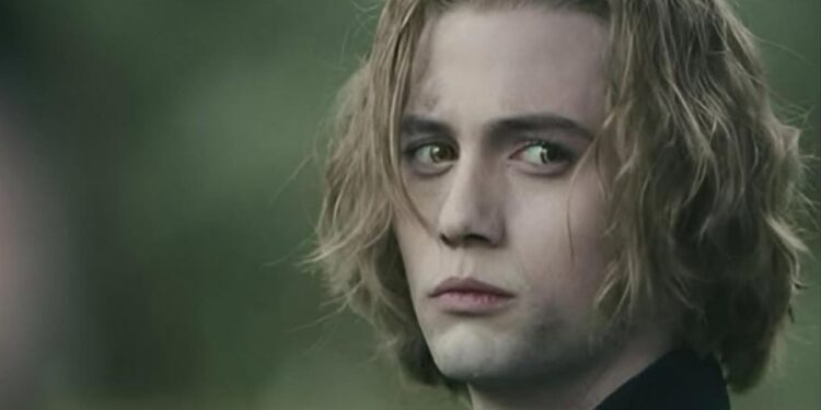 A verdade por trás da mudança de voz de Jasper em Crepúsculo