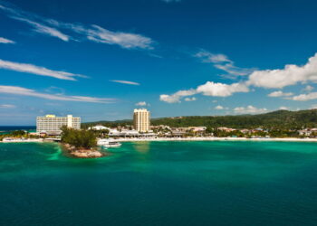 Destino onde a música não para e a energia é pura emoção