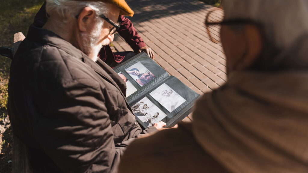 Por que idealizamos o passado segundo a psicologia?