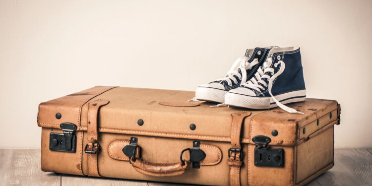 O melhor tênis para viajar com conforto e estilo em qualquer destino