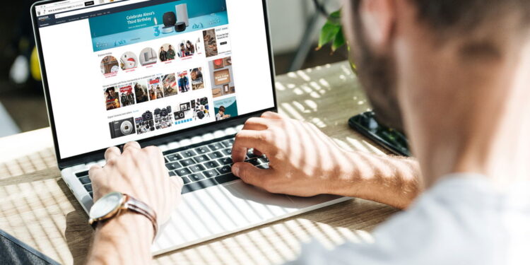 Alexa pode se tornar uma plataforma de anúncios com a nova estratégia da Amazon!