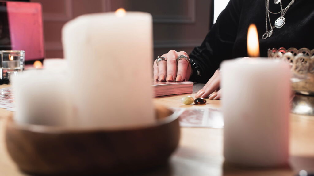 A carta do Tarô que pode anunciar prosperidade financeira para esses signos neste mês