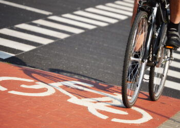 Bicicleta é veículo? Conheça as regras de trânsito para ciclistas