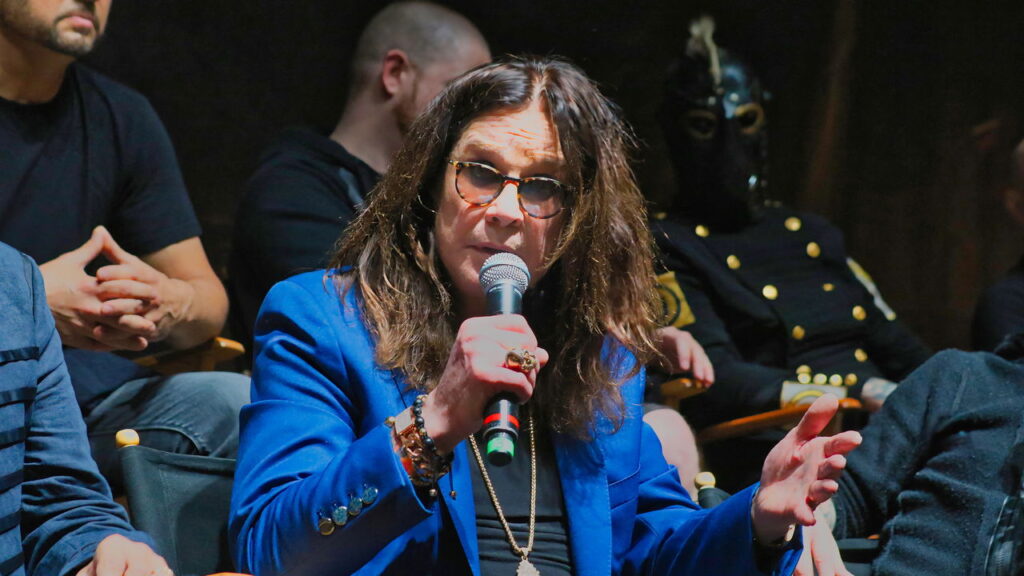Morre aos 76 anos ícone do rock e vocalista do Black Sabbath!