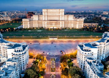 Cidade vibrante e cheia de contrastes mesclando história com a modernidade!
