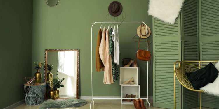 Não jogue fora aquele móvel velho ele pode virar o destaque da sua decoração