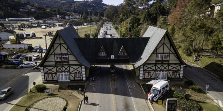 Cidade paulista encanta turistas com seu clima ameno e paisagens deslumbrantes