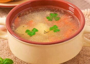 Nem lasanha, nem macarrão o prato quente que todo mundo adora em família!