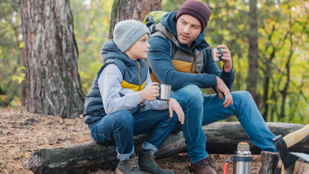 Chá quente cura resfriado? Entenda o que é mito e se realmente funciona