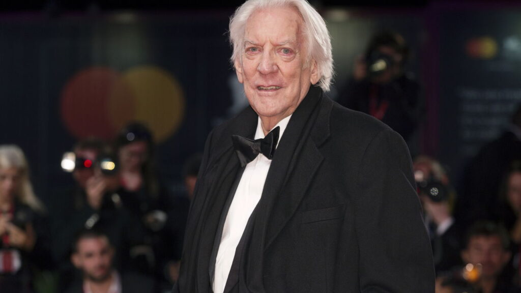 Morreu aos 88 anos lendário ator de "M.A.S.H." e "Jogos Vorazes"