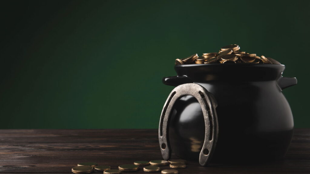 Os signos do horóscopo cigano que terão mais sorte financeiramente em 2025