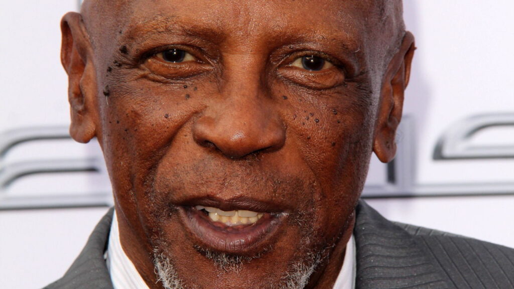 Primeiro ator negro a ganhar o Oscar de coadjuvante faleceu aos 87 anos