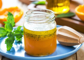 Mel com limão realmente cura dor de garganta ou é só um mito da vovó?