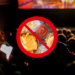 Você pode estar sendo enganado ao comprar pipoca no cinema