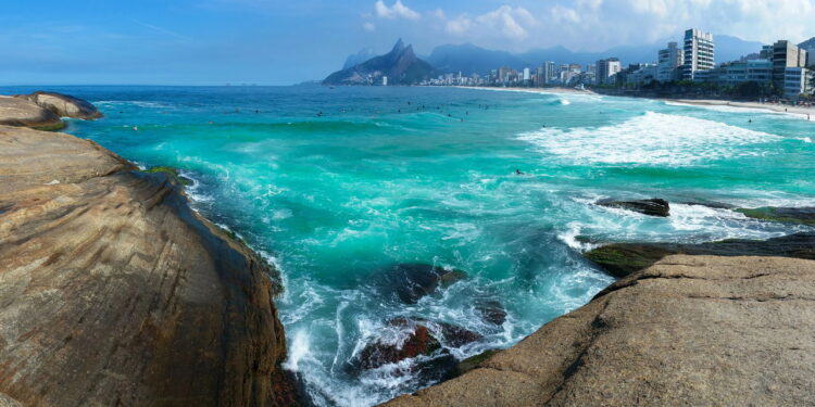 Brasil domina ranking com 5 praias entre as melhores da América do Sul