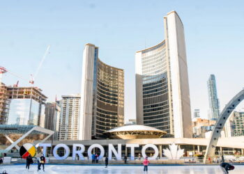 Metrópole vibrante conhecida por sua diversidade cultural e clima ameno