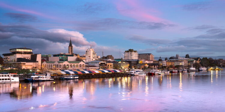 Cidade chilena destaca-se por seus rios maravilhosos e vegetações exuberantes!