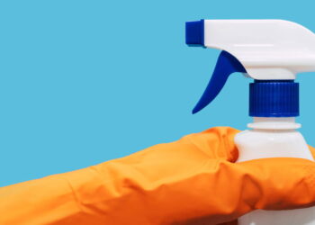 Mistura mais perigosa da limpeza pode estar na sua lavanderia