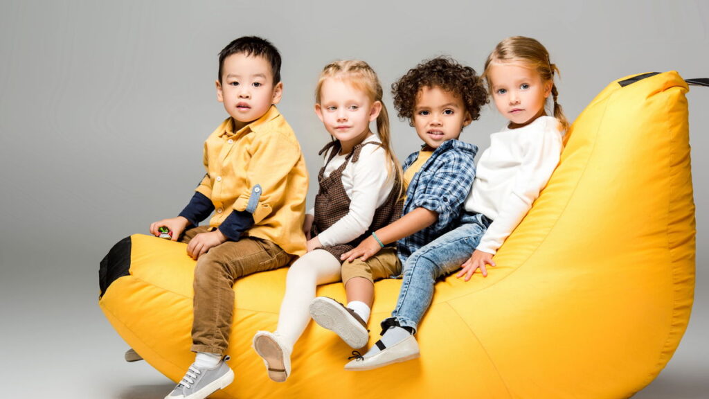 Nomes antigos voltam com força em 2025 e dominam os registros de bebês