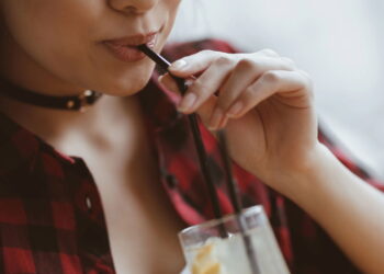 Nem água com limão, nem chá verde: a bebida que acelera o metabolismo