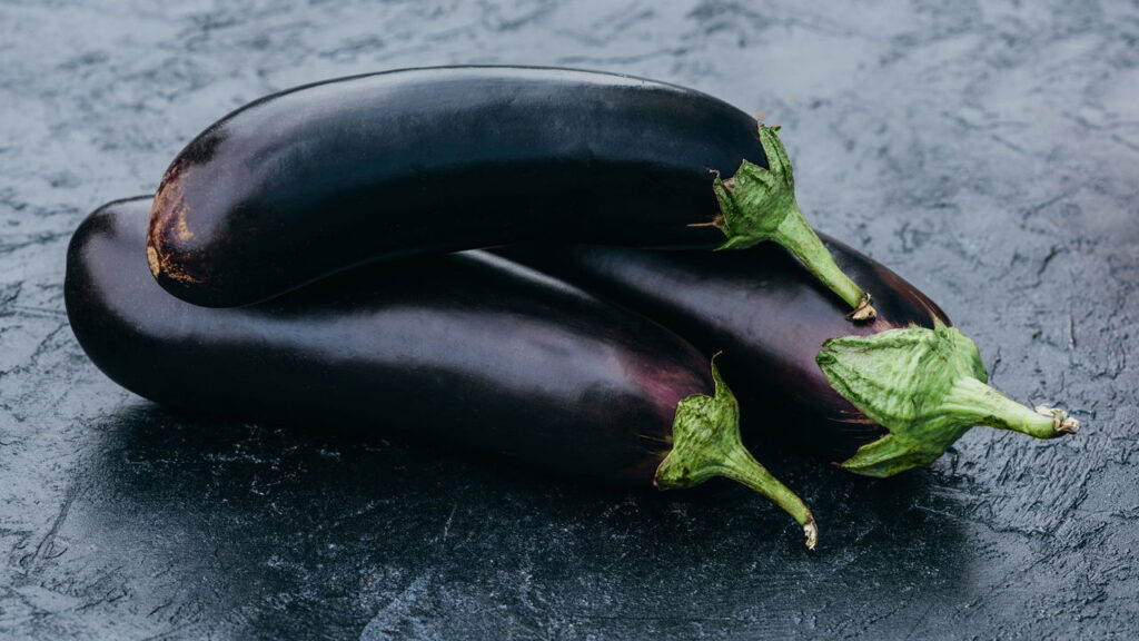Vegetal versátil que pode crescer em seu quintal para uso a qualquer momento!