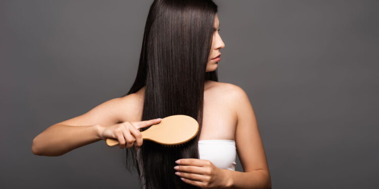 Cabelo forte e saudável começa no prato com nutrição e cuidados diários