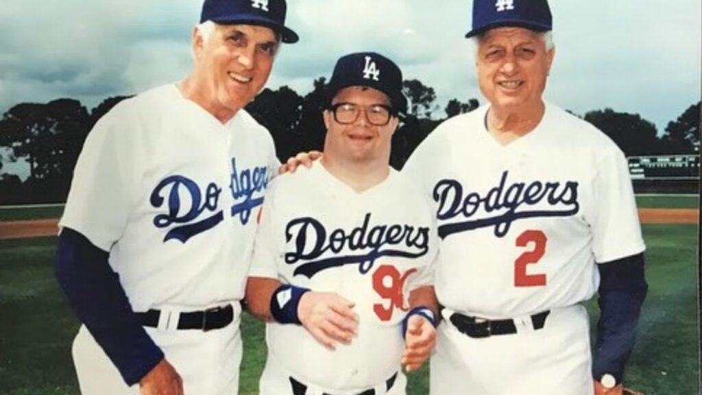 Morreu aos 97 anos grande lenda do beisebol e defensor da inclusão social