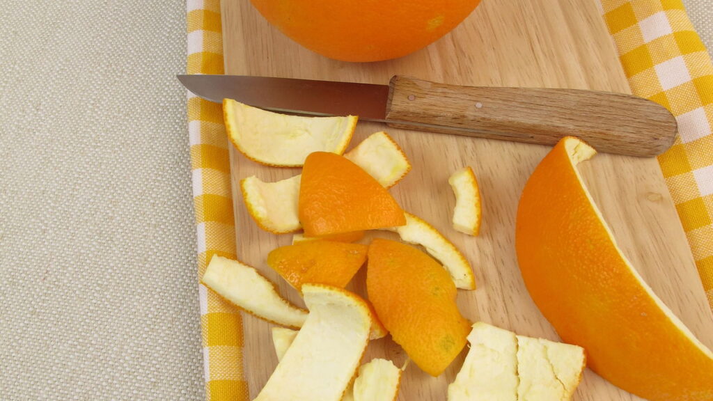 Poder antimicrobiano que desinfeta superfícies sem agredir a pele