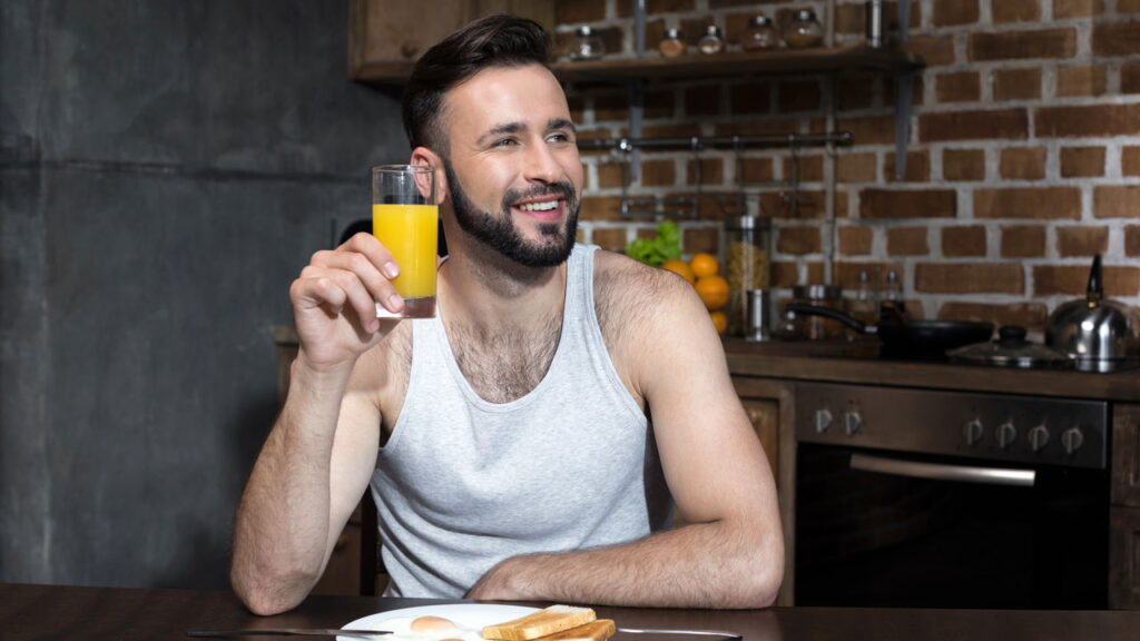 Comer sozinho todos os dias pode afetar sua saúde mental, segundo terapeutas