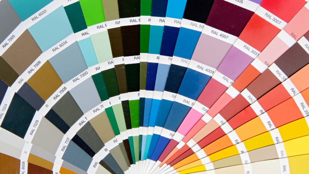 Tendências de decoração 2025 combinam conforto, estilo e tecnologia