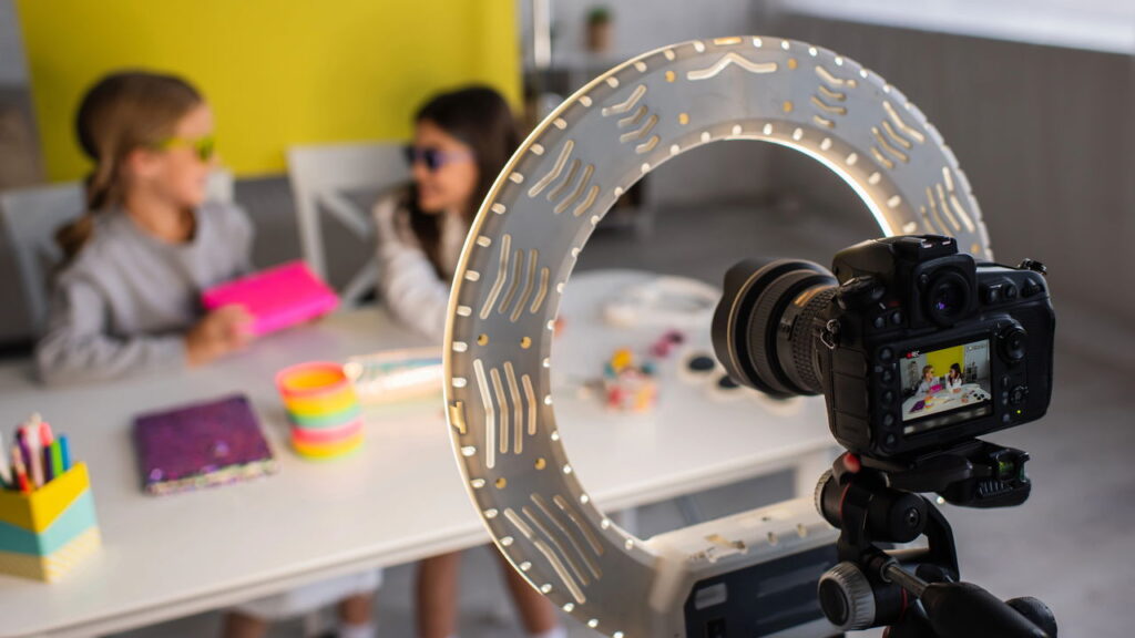 Como a criação de conteudo na internet afeta a cabeça de uma criança