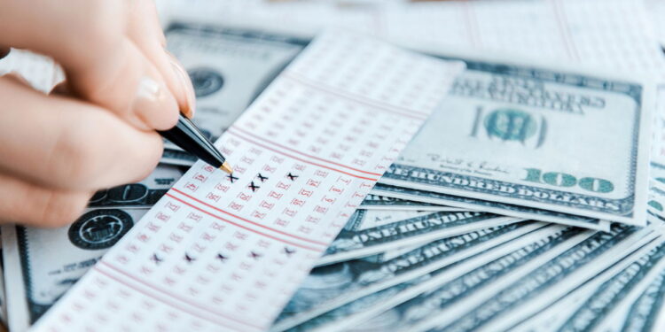 Bilhete simples leva R$ 103 Milhões na Mega-Sena para sortudo em Pernambuco