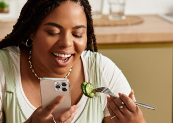 Guia prático de 2 semanas para melhorar a digestão com alimentação equilibrada!