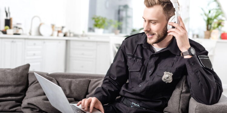 Os 3 dispositivos de segurança doméstica com IA para proteger sua casa