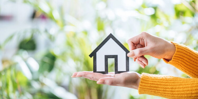 Os melhores truques para economizar em casa sem abrir mão do conforto