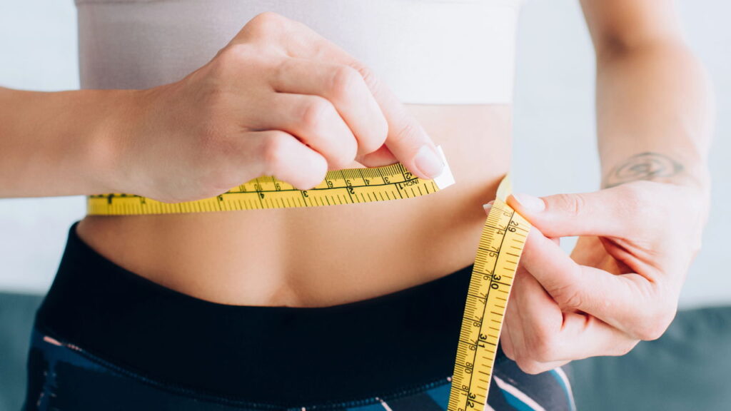 É possível emagrecer sem academia? Veja o que dizem os especialistas