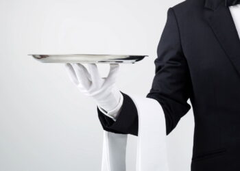 O que ninguém te contou sobre os 10% do garçom