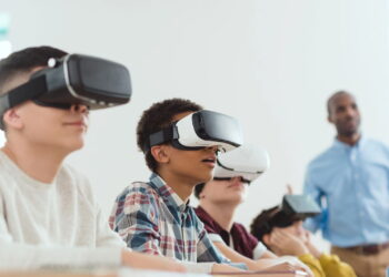 Os 3 melhores headsets VR para um mergulho imersivo em 2025