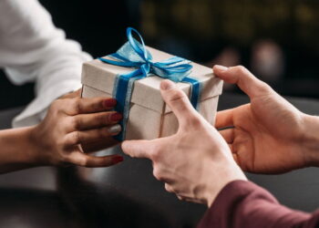 O presente de grego do universo está prestes a chegar para alguns signos